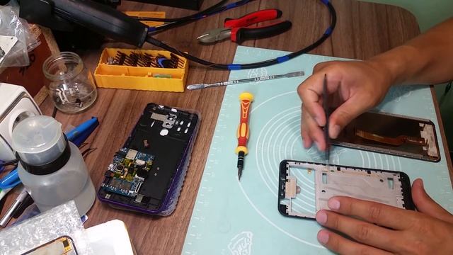 Oukitel C12 Pro как заменить экран смотреть онлайн