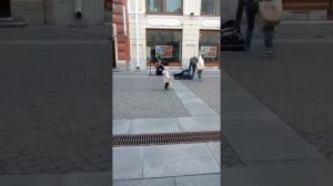 Уличный певец, на улице Санкт-Петербурга