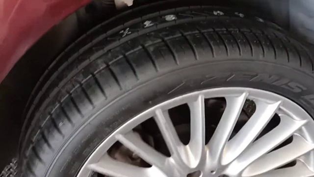 TIRE CHANGING|MERCEDES BENZ S300 смотреть онлайн