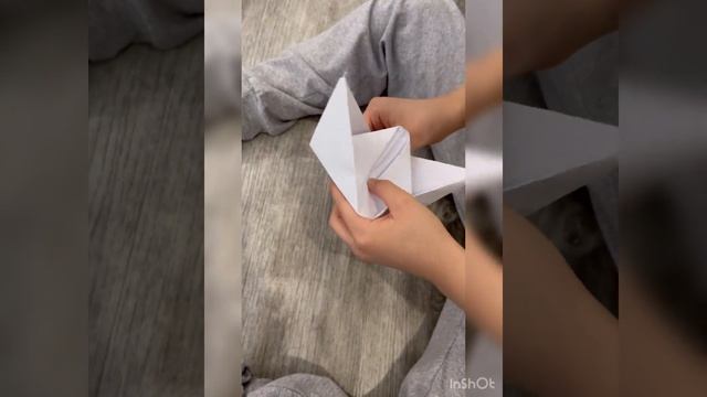 Оригами из бумаги Огромный кораблик и несколько поменьше смотреть онлайн