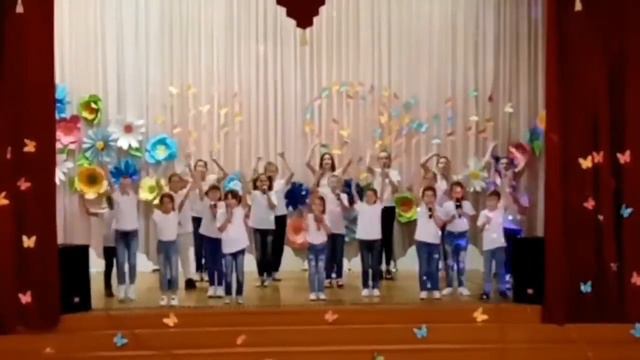 студия эстрадного вокала ЗВУКИ СОЛНЦА - Песня для всех (муз. и сл. Игоря Крутого) смотреть онлайн