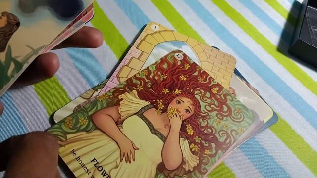 Unboxing.. BELIEVE IN YOUR MAGIC Oracle Deck. смотреть онлайн