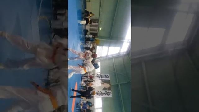 Бой моего друга Влада(Влад в синем шлеме) он занял 2 место смотреть онлайн