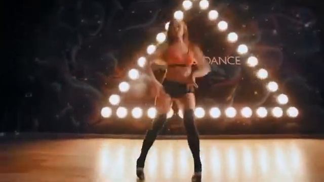 Dance - Rihanna Pon de Replay смотреть онлайн