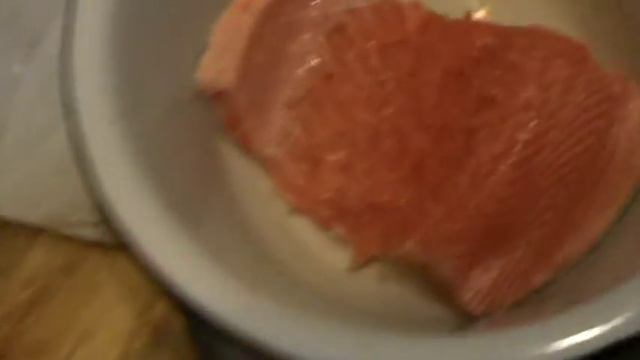 Как засолить форель в домашних условиях. Засолить рыбу рецепт. смотреть онлайн