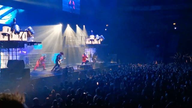 Slipknot - Eyeless (Helsinki Hartwall Arena) 2020 смотреть онлайн