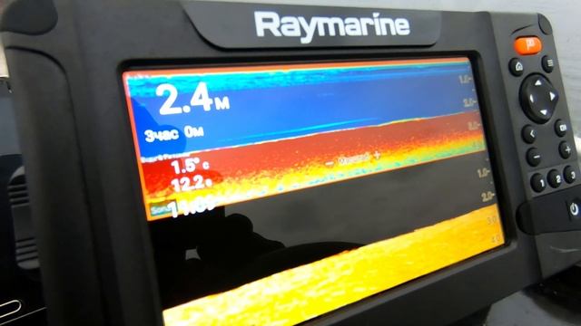 Raymarine ELEMENT HV после обновления.Обзор! Стоит обновлять или нет? смотреть онлайн