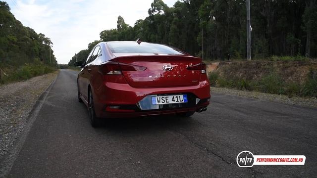 2019 Hyundai Elantra Sport 0-100km/h & Engine Sound (DCT Auto)