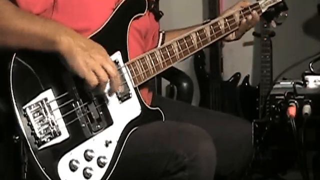 Limelight Instrumental Cover with Rickenbacker 4001 Bass смотреть онлайн
