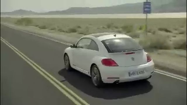 2012 Volkswagen Beetle Driving
