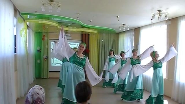 Танец "Русские узоры". смотреть онлайн