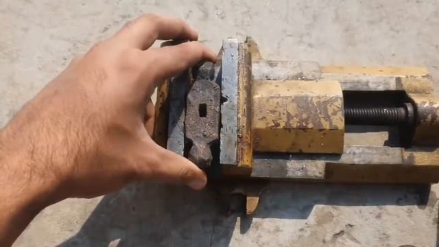 Превращение ржавого НАПИЛЬНИКА в действительно красивый и ОСТРЫЙ НОЖ смотреть онлайн