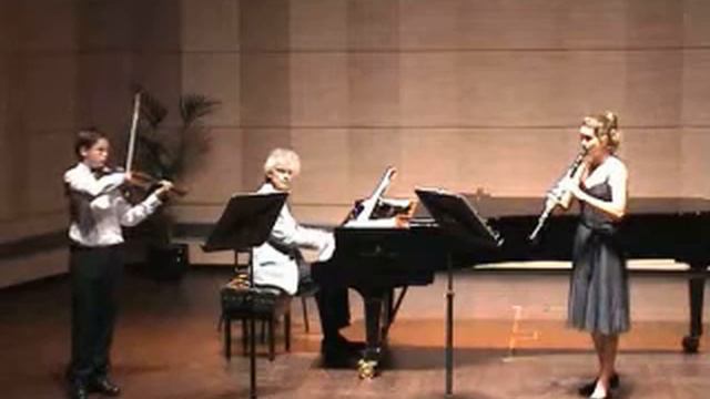 Pierre Max Dubois, Suite Pour Violin, Clarinette Et Piano