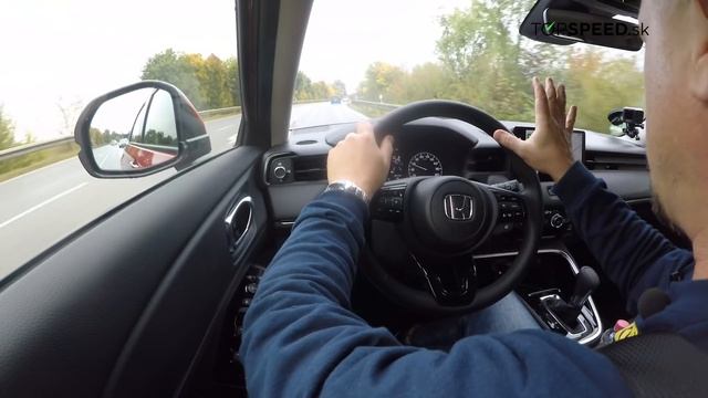 JAZDA 2022 HONDA HR-V e:HEV * spotreba drobčeka, vnútro obra смотреть онлайн