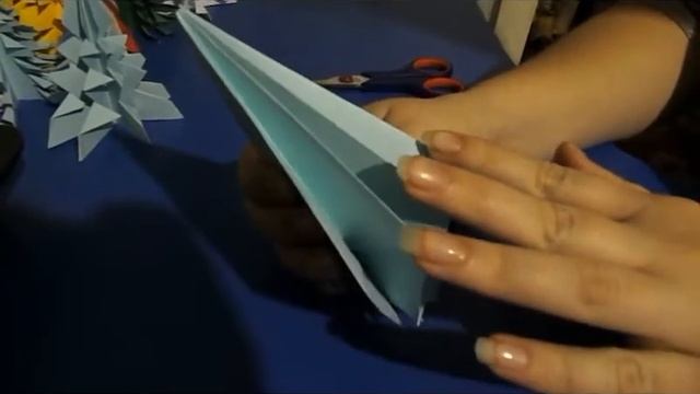 Поделка на новый год/ОРИГАМИ ёлочка смотреть онлайн