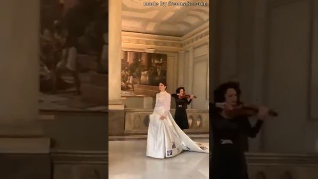 ABA e Sant'Agata, sfilata di presentazione della Mostra A21 (sulle note di violino di Erika Ragazzi смотреть онлайн