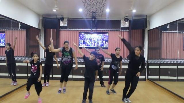 Let's Nacho | Dance Choreography | kapoor & Sons | Step2Step Dance Studio смотреть онлайн