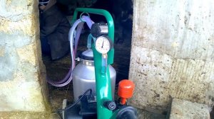 Доильный аппарат Волга как он доит коров.