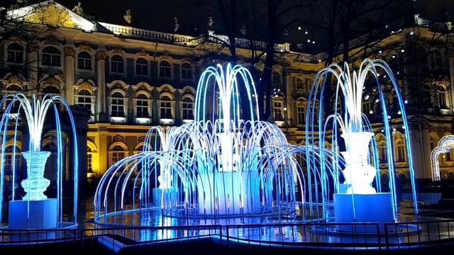 Световой фонтан у Эрмитажа смотреть онлайн