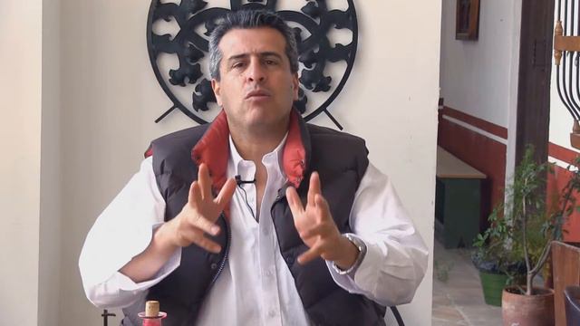Mensaje senador Luis Fernando Velasco смотреть онлайн