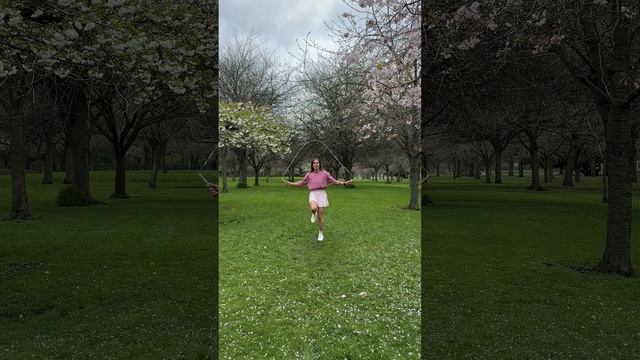 Jumping into SPRING? #jumprope #skipping #jumpropetricks #skippingrope #jumpropeworkout #dancing смотреть онлайн