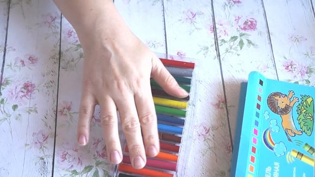 Скрапбукинг. Покупки. Фикс прайс- новые наборы бумаги. Леруа Мерлен- аналог клея для плоттера.