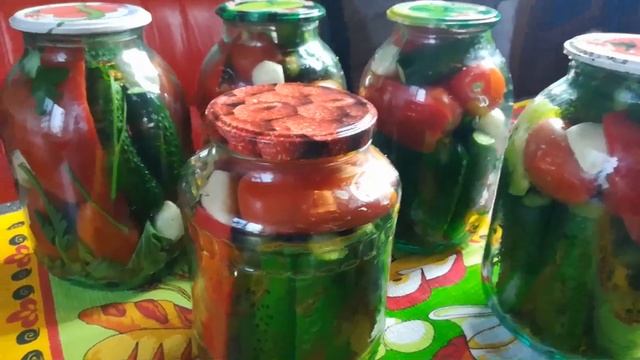 Хрустящие Огурчики// Мариную Ассорти//ОГОВОРКА - РАССОЛ -1.5 л.Воды смотреть онлайн