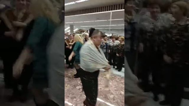 Гармонисты измайловского пяточка в кремле смотреть онлайн