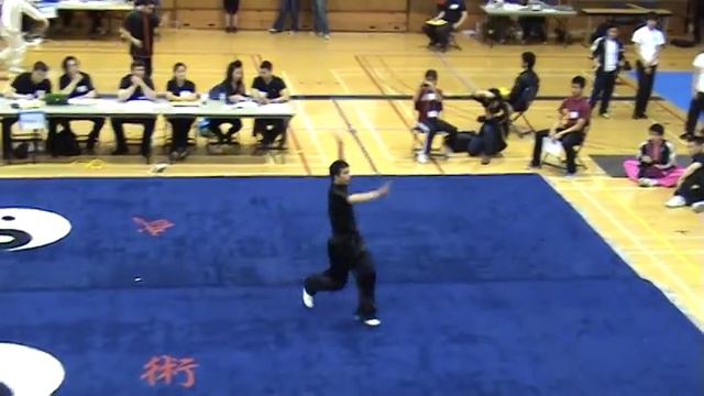 2013 17th Annual Collegiates Wushu Tournament: (Ryan Tang) Advanced Male Nandu Long Fist смотреть онлайн