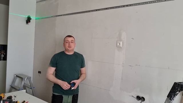 Сам сделаю! Как разметить и повесить крепежи для верхних модулей кухни