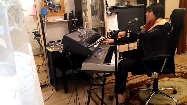 Видеозанятие автора ДИЛИ Белькиной,песни «Старый Новый год» ,«Под Новый год» смотреть онлайн