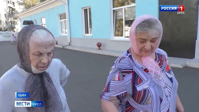 В Орле разыскивают неизвестных, совершивших кражу в храме иконы Божией Матери «Знамение» смотреть онлайн