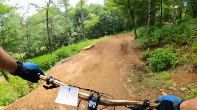 My First Bike Park Black Diamond | Black Bear at Beech Mountain Bike Park смотреть онлайн