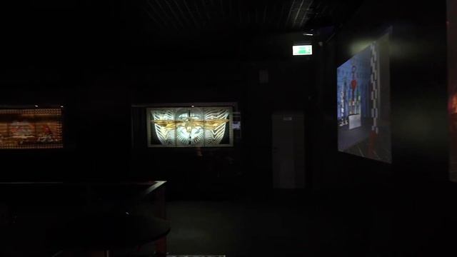 Виртуальная прогулка по выставке #три_Худяков в Подземном музее смотреть онлайн