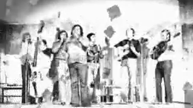 BLUEGRASS HOPPERS - Potulný hráč (1970) смотреть онлайн