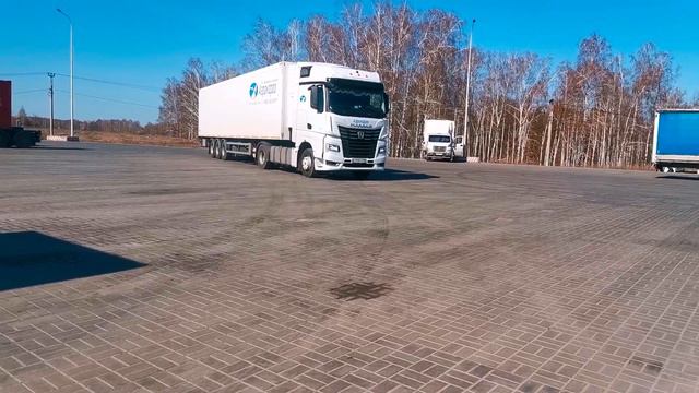 Встретил Отца (и немного уделил время машине) 💪💪💪 смотреть онлайн