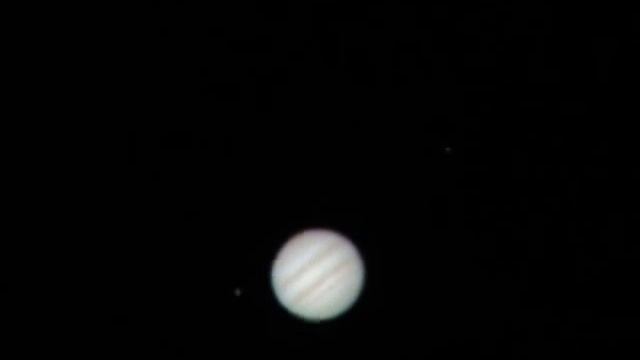 Jupiter Through Telescope 3 смотреть онлайн