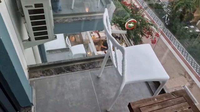 Yeshill Boutique Hotel & Beach Marmaris. Room tour. Илья моет балкон. Соседские балкончики. смотреть онлайн