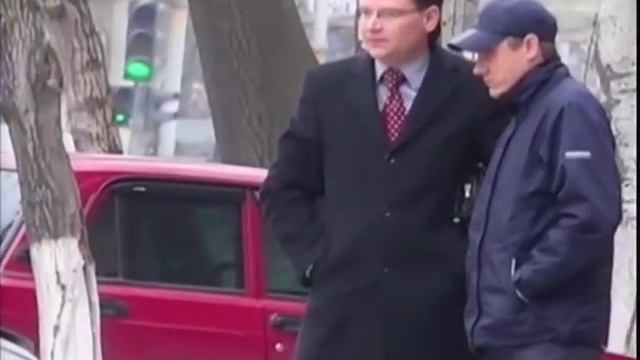 в Мариуполе горело авто судьи Жовтневого района 10_03_16 смотреть онлайн