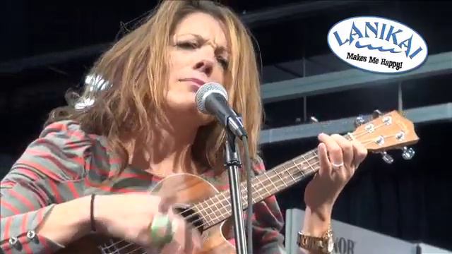 Rose Logue @ NAMM 2012 - Lanikai Ukuleles смотреть онлайн