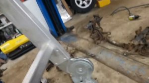 Замена передней балки шевроле нива Фам1 21236