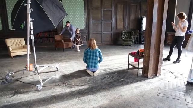 Alisia Fiori. Backstage с малышкой и топ-моделью Анной Павагой. Дизайнер Ирина Шарова. смотреть онлайн