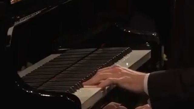 Daniil Trifonov plays Bach Brahms Chaconne in D Minor for the Left Hand смотреть онлайн