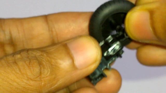 Logitech B100 Mouse Scroll Wheel Fix - Disassembly смотреть онлайн