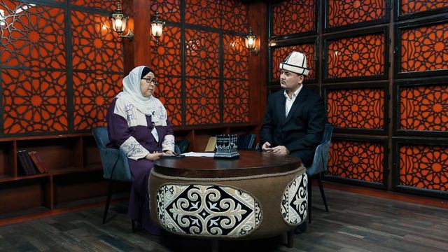 Рахмат айы рамазан:Исламда аял затынын укугу/“Мутакаллим” коомунун жетекчиси Жамал Фронтбек кызы смотреть онлайн