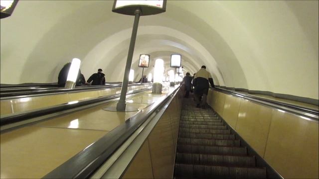 Станция метро "Садовая" смотреть онлайн