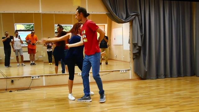 20220802 P1240310-шапочки/окошки - обнимашки смотреть онлайн