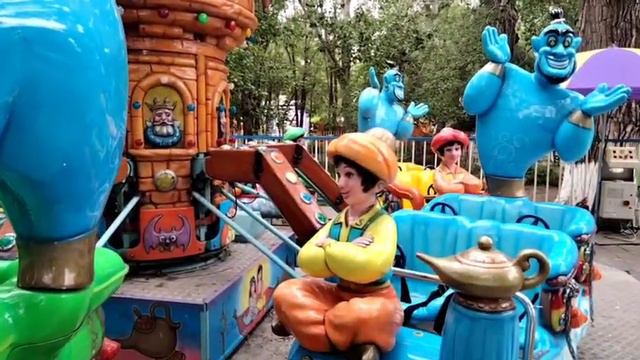 Прогулка в парк 🌳 весёлая гусеница 🦎 уличный базарчик 🍅🍇🍐🍏🍊🍎🍒 смотреть онлайн