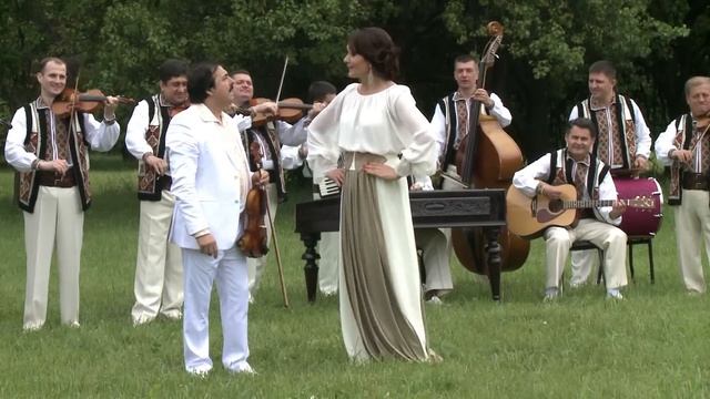 "Trandafir de la Moldova" Anişoara Puică şi orchestra "Lăutarii", prim-dirijor Nicolae Botgros смотреть онлайн