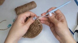 Вязание из джута, которое вас удивит. Необычные тапочки-лапти